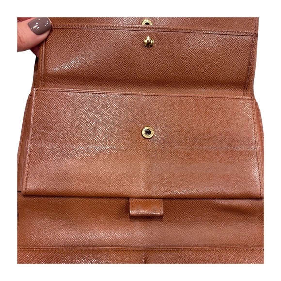 Louis Vuitton Long Monogram Wallet - Picture 14 of 15